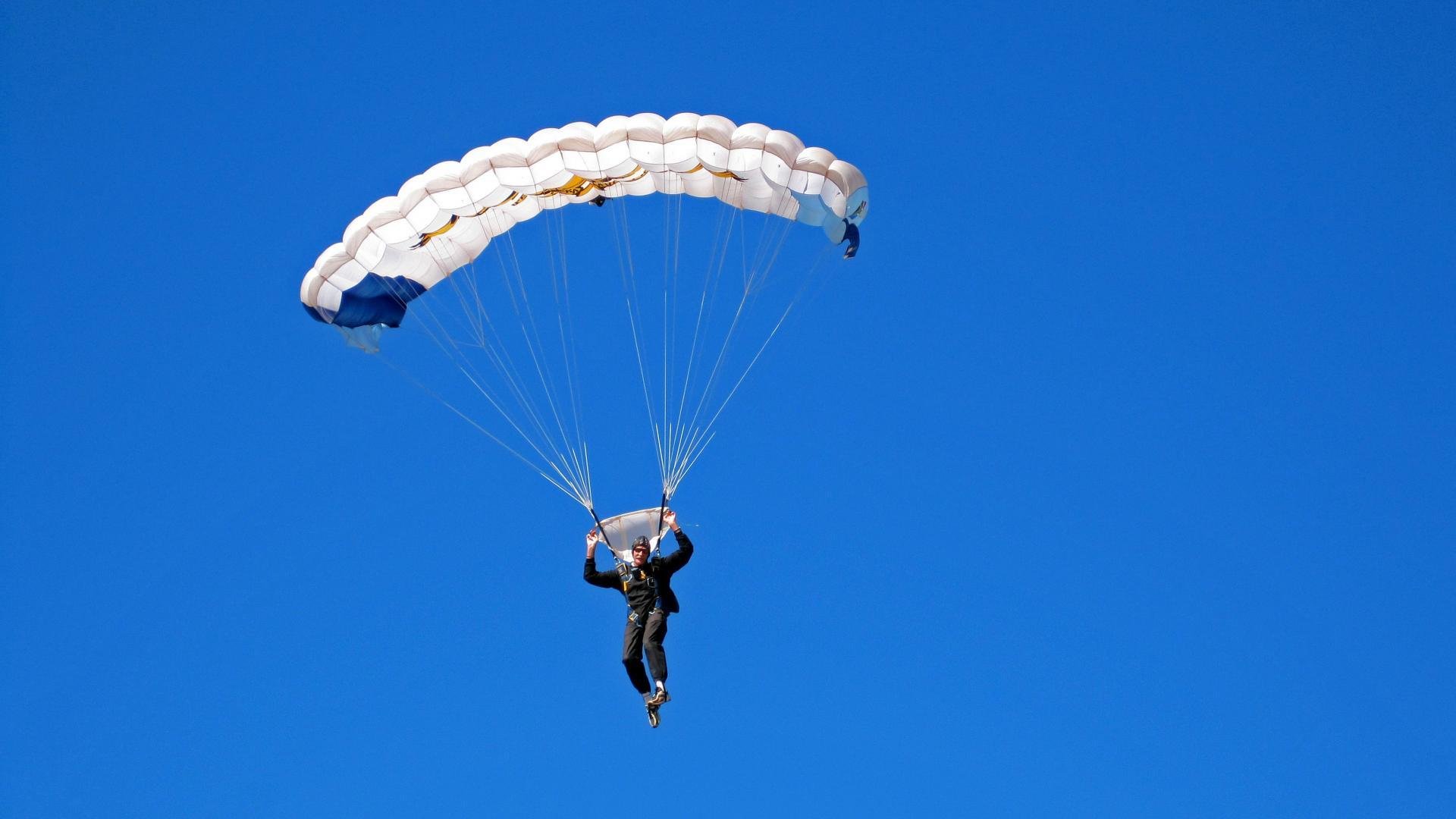 五大联赛高强度对抗位置是否已向中场转移，五大联赛强度排名